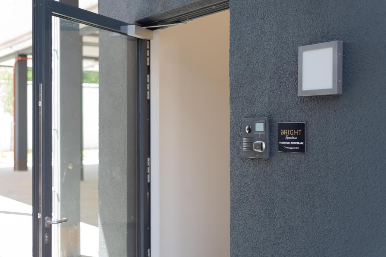 Bright: Rosenheim Aicherpark Exterior photo