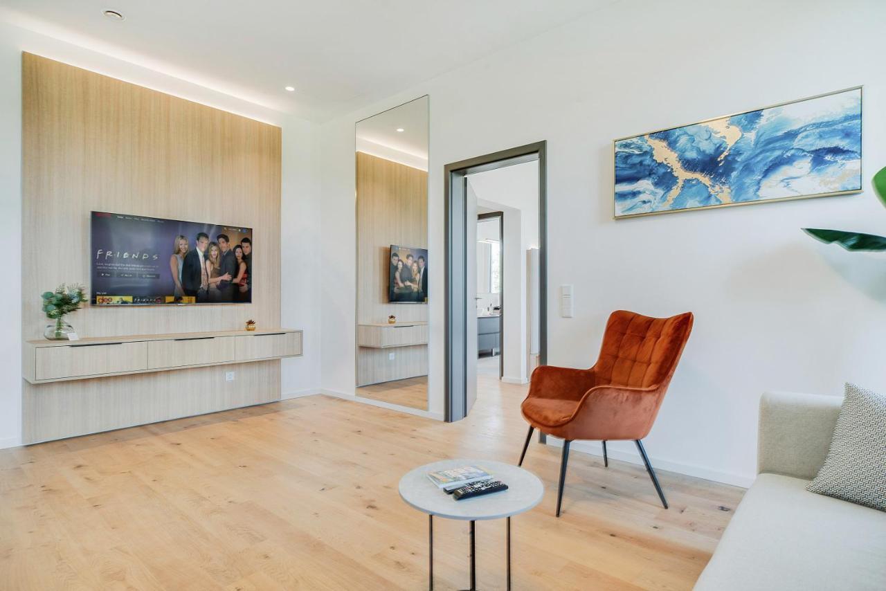 Bright: Rosenheim Aicherpark Exterior photo